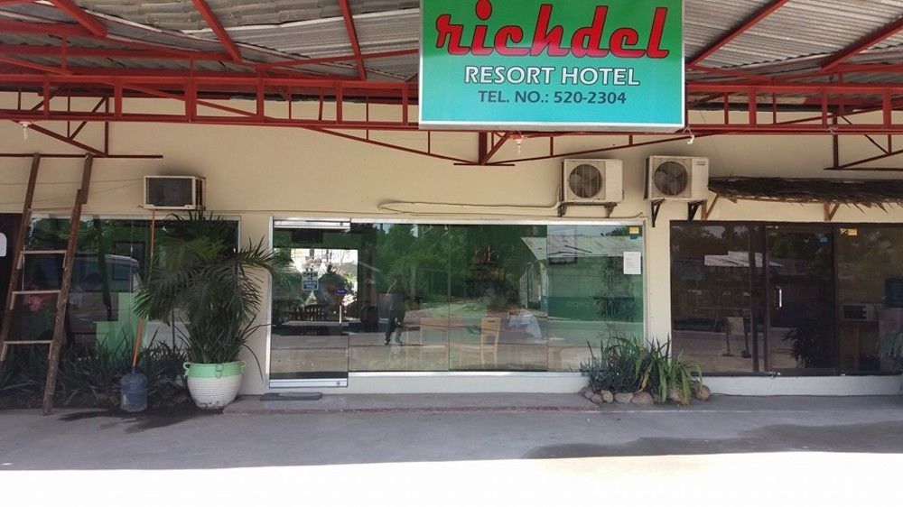 Richdel Hotel Resort Đảo Mactan Ngoại thất bức ảnh