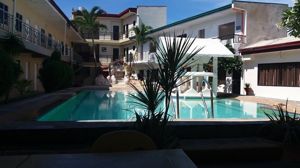 Richdel Hotel Resort Đảo Mactan Ngoại thất bức ảnh